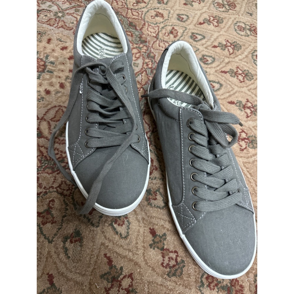 Taos Starsky green. Canvas Sneakers Low Top Lace Up Comfort US Women 11 wide fit
